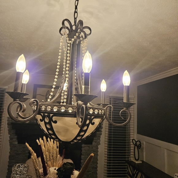 Classy Chandelier,candelabra distressed,wrought Iron - Picture 2 of 4